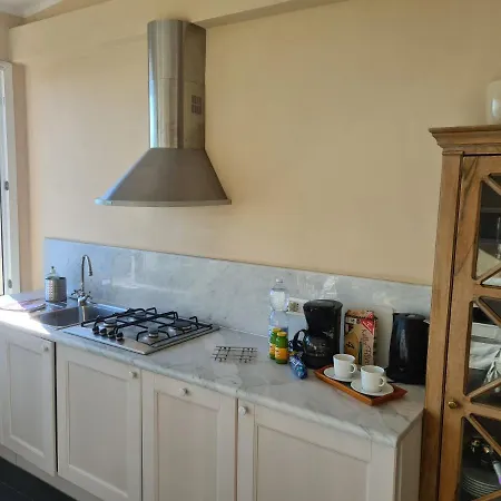 Casa Bella Vista A *
